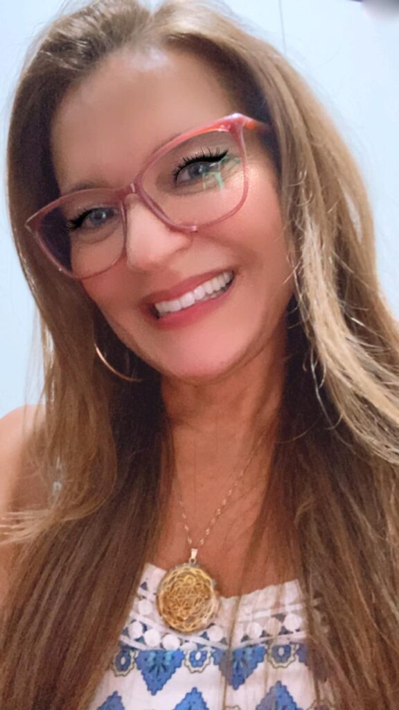 Paula Milena Carvalho