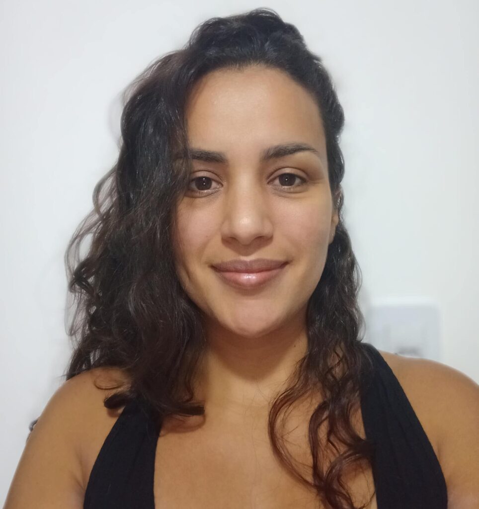 Gislaine de Oliveira Araújo