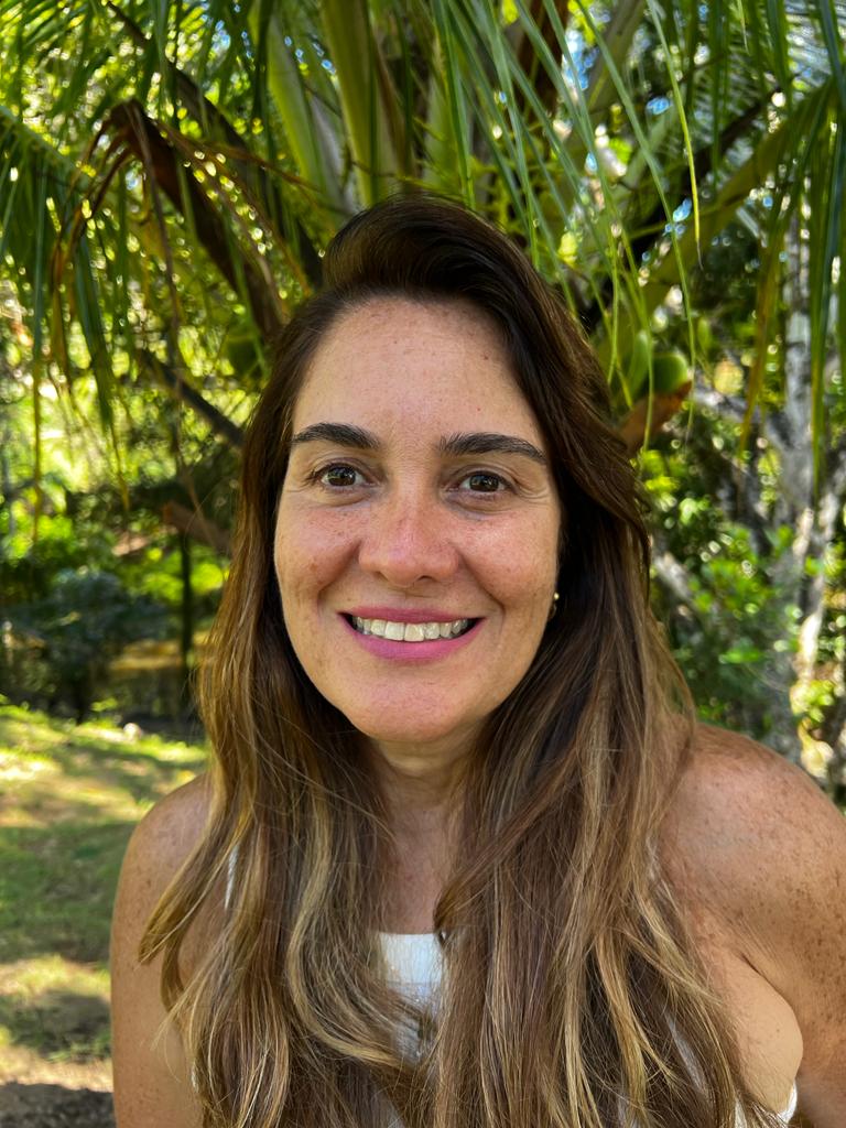 Aline Barreto Telles