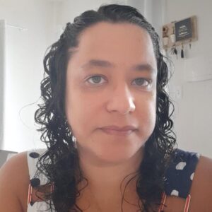 Christiane Dias Menezes Roth